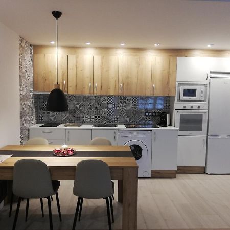 Apartamento Cinema Lejlighed Oviedo Eksteriør billede