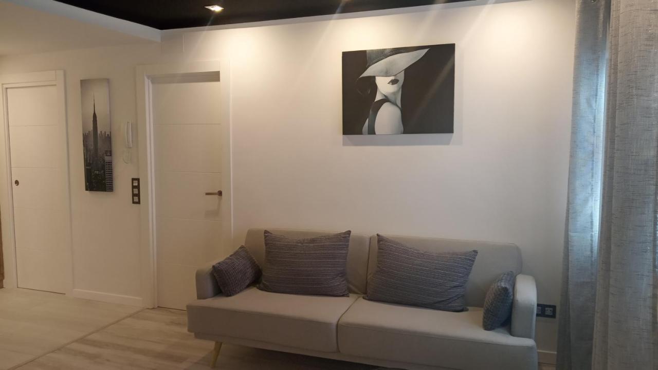 Apartamento Cinema Lejlighed Oviedo Eksteriør billede