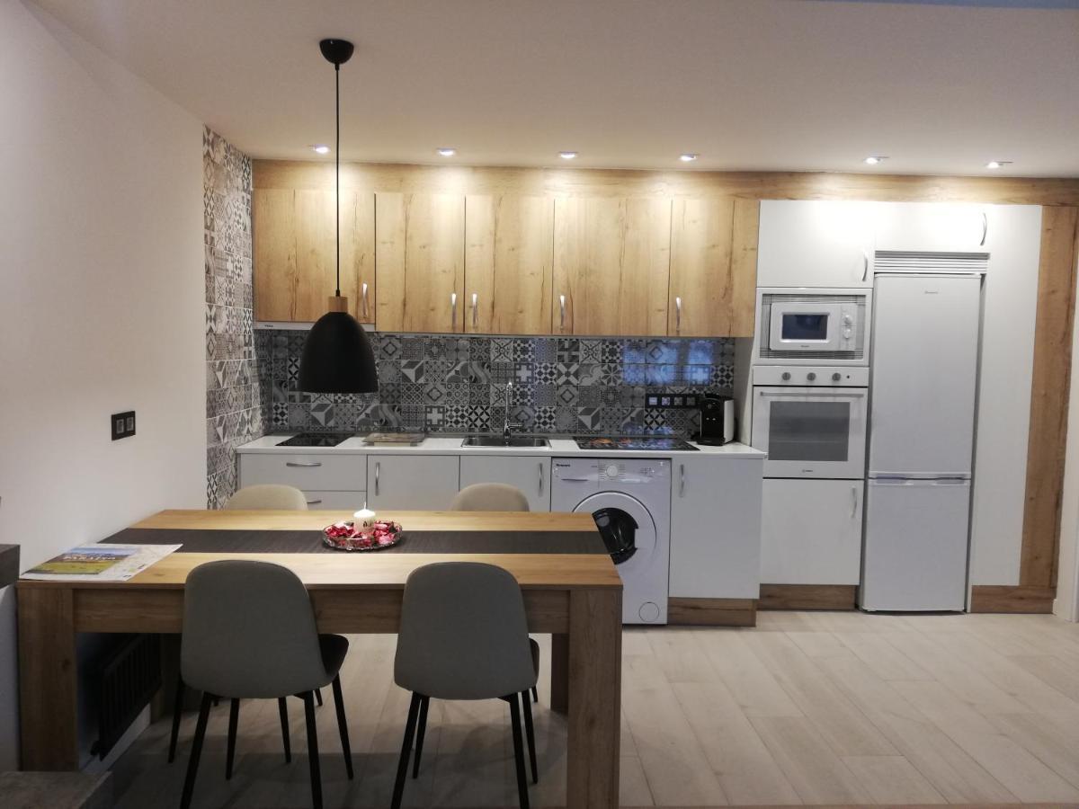 Apartamento Cinema Lejlighed Oviedo Eksteriør billede