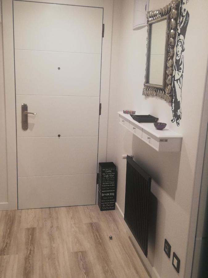 Apartamento Cinema Lejlighed Oviedo Eksteriør billede